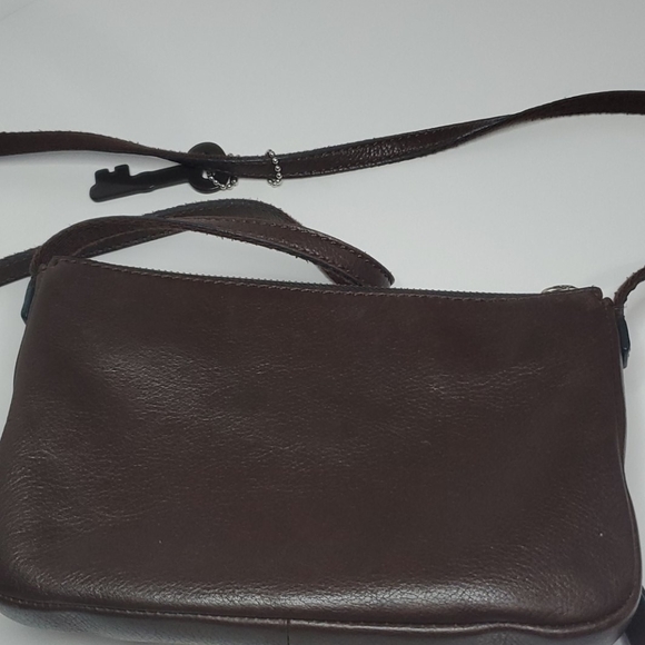 Fossil bag /leather / accepting offers - Picture 5 of 7